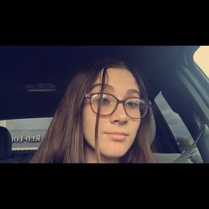 Meet your Posher, Logan